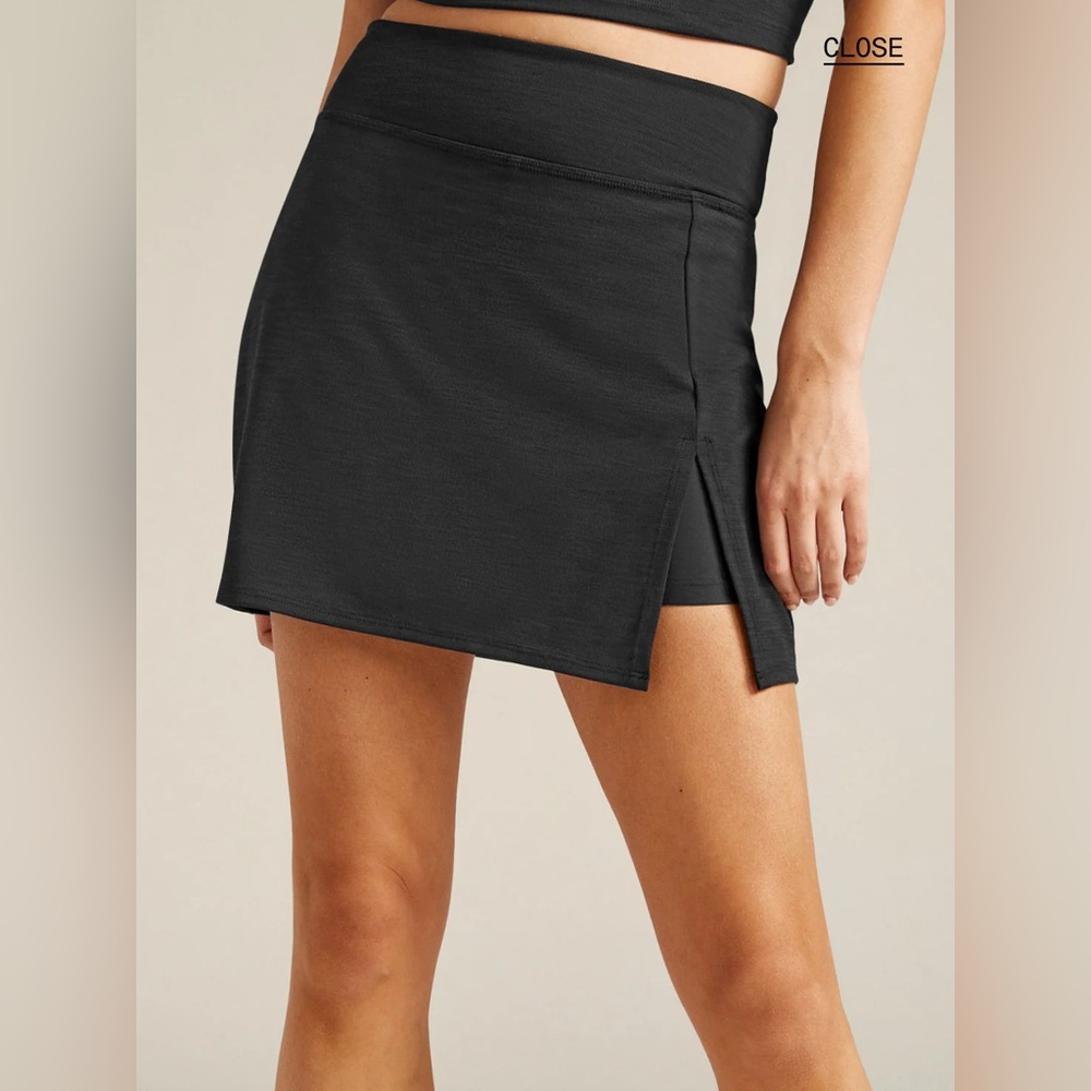 Beyond yoga tennis skirt, S NWT